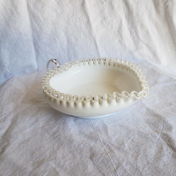 Vintage Fenton Silver Crest Heart Shaped Relish Bowl with Handle 1955-1980 - Picture 4 of 7
